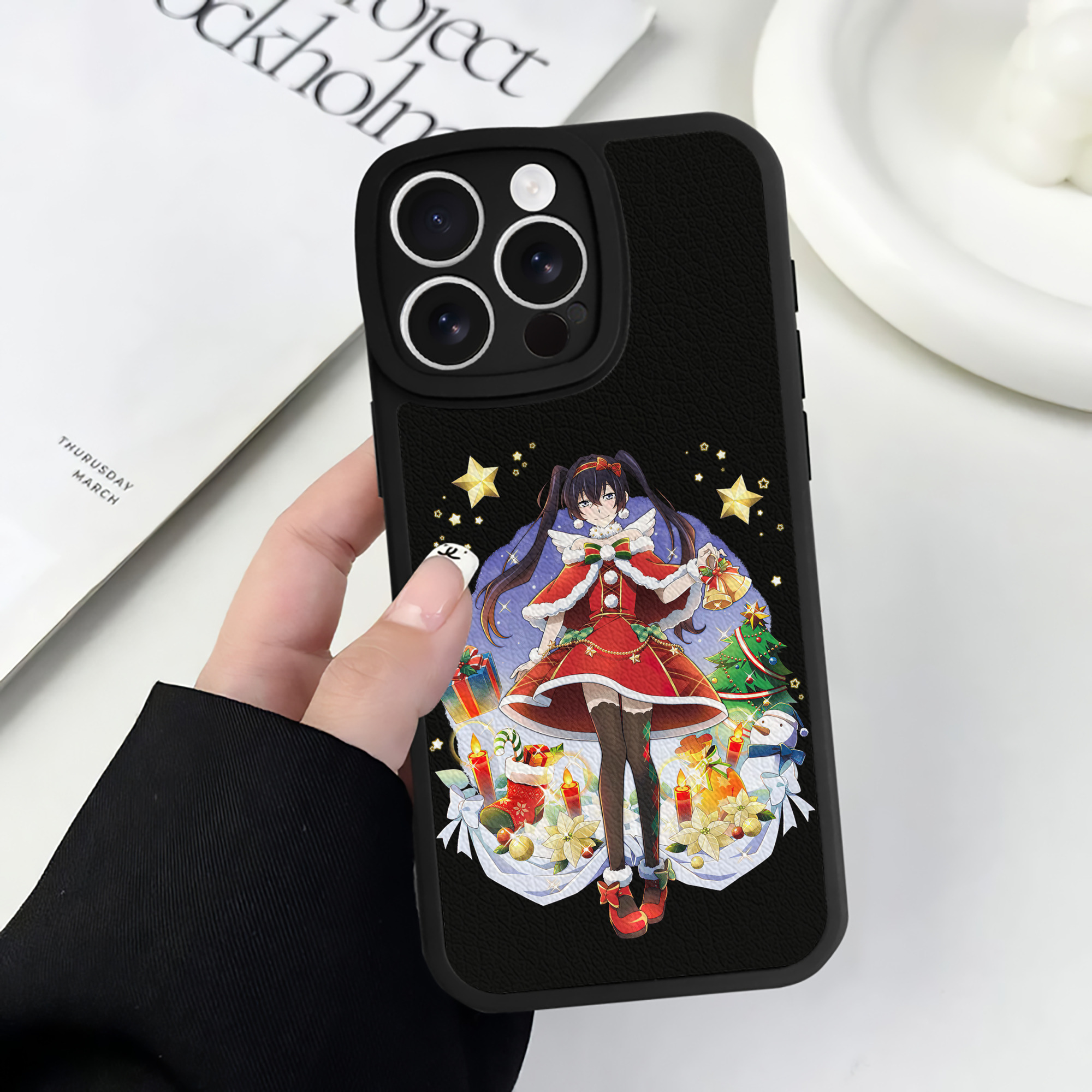 （画像用） 文豪ストレイドッグス Bungo Stray Dogs 【iPhone 16シリーズ対応】シリコンスマホケース（レザー調） 材質：シリコン